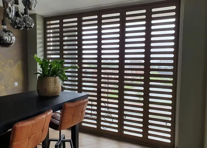 raamdecoratie_fractions_sfeer700_2 raamdecoratie_fractions_sfeer700_2