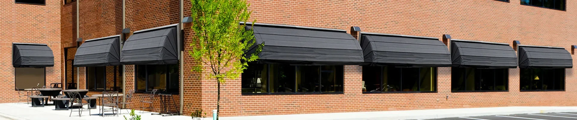 buitenzonwering_markiezen_sfeer1920 buitenzonwering_markiezen_sfeer1920