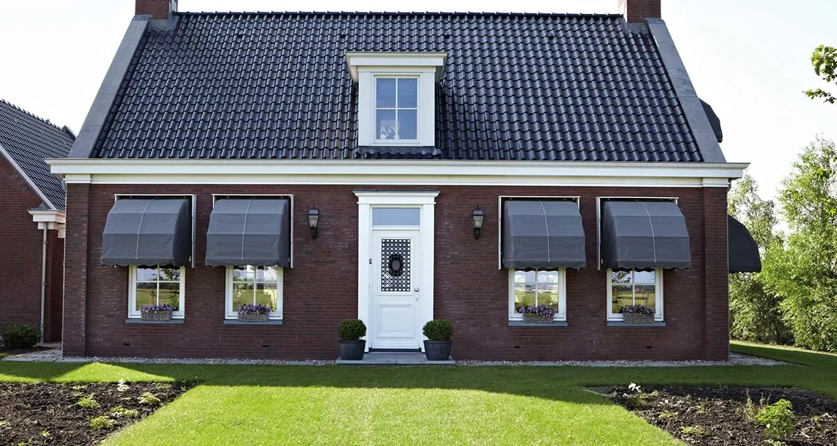 buitenzonwering_markiezen_sfeer1200_1 buitenzonwering_markiezen_sfeer1200_1