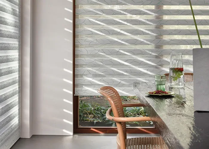 raamdecoratie_duorolgordijnen_sfeer700_1 raamdecoratie_duorolgordijnen_sfeer700_1