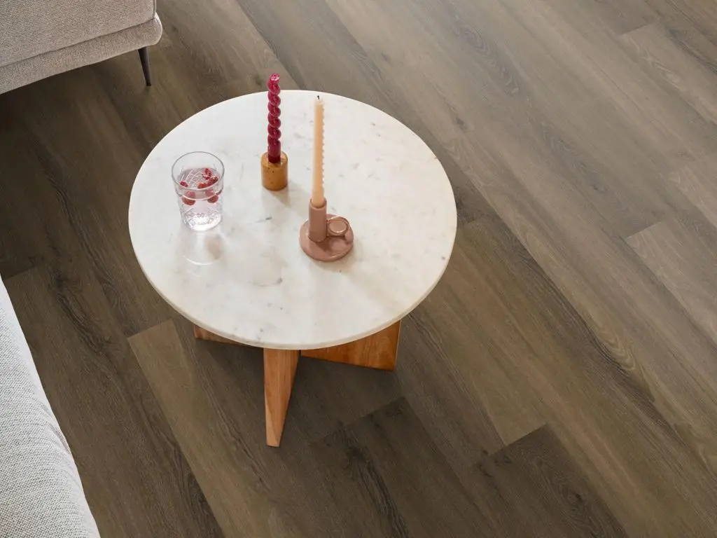 Ruimte met de pvcvloer Ambiant Avanto Click SRC warm brown