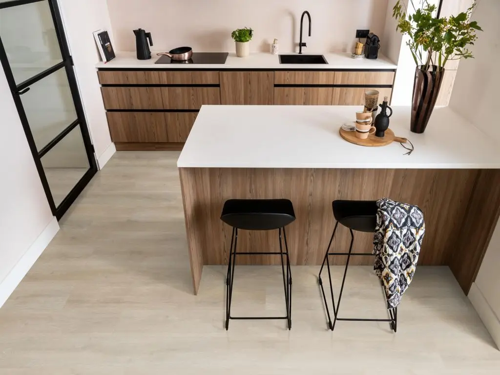 Ruimte met de laminaatvloer Ambiant Sunny Oak Beige eiken (sfeerbeeld 3)