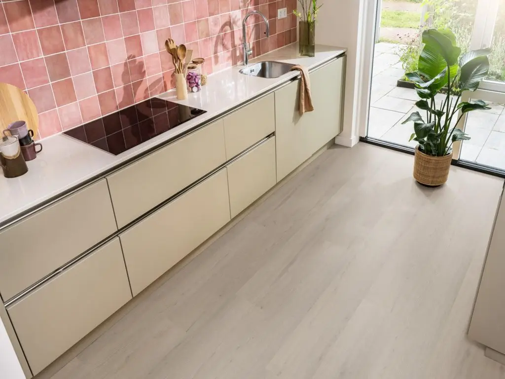 Ruimte met de pvcvloer Ambiant Venera Dryback smoky (sfeerbeeld 3)