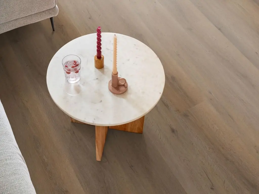 Ruimte met de pvcvloer Ambiant Vivero Click SRC smoky