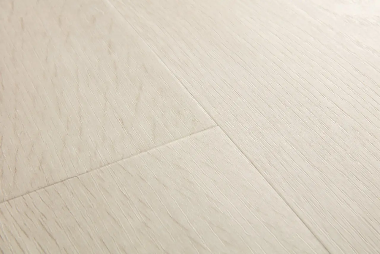 Close-up van de structuur van Quick-Step Bloom Zeebries lichte eik
