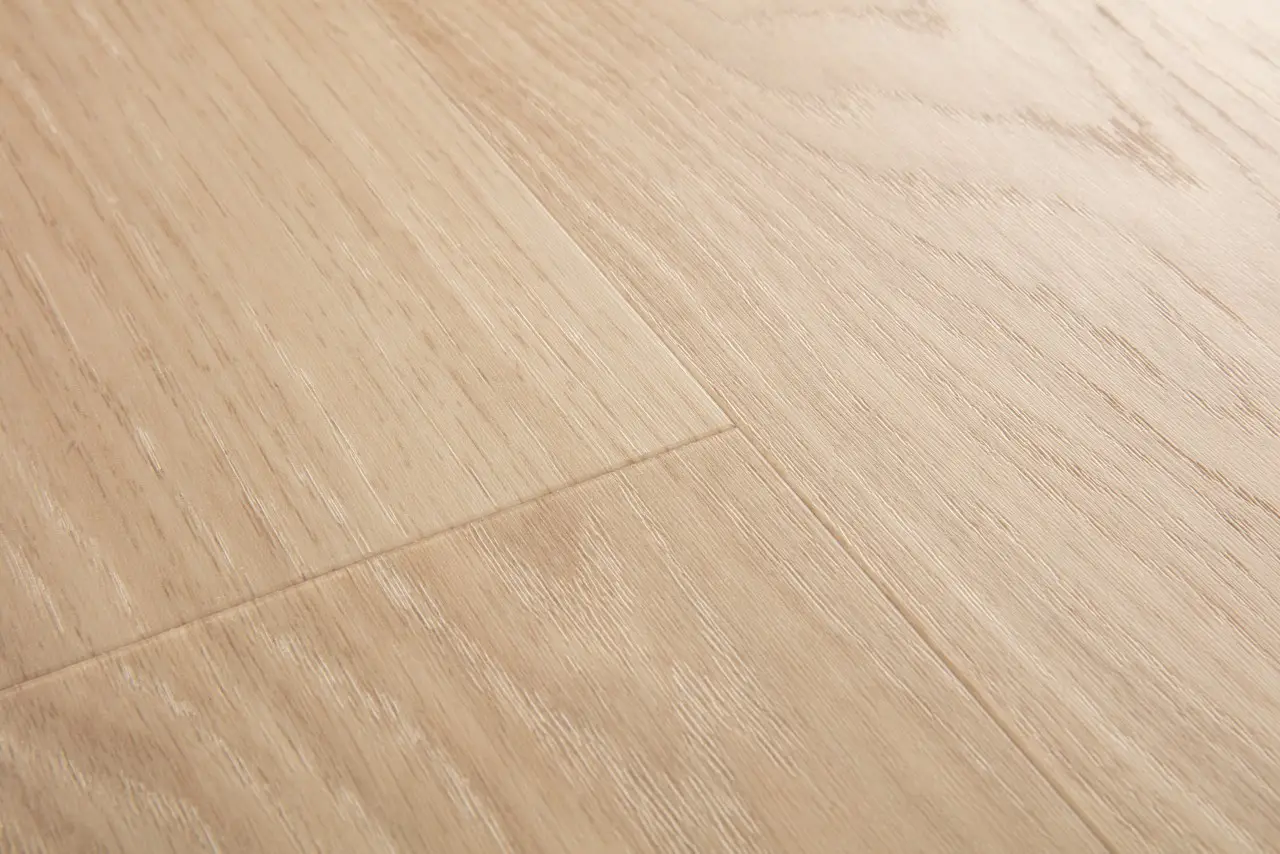 Close-up van de structuur van Quick-Step Bloom Pure eik blush