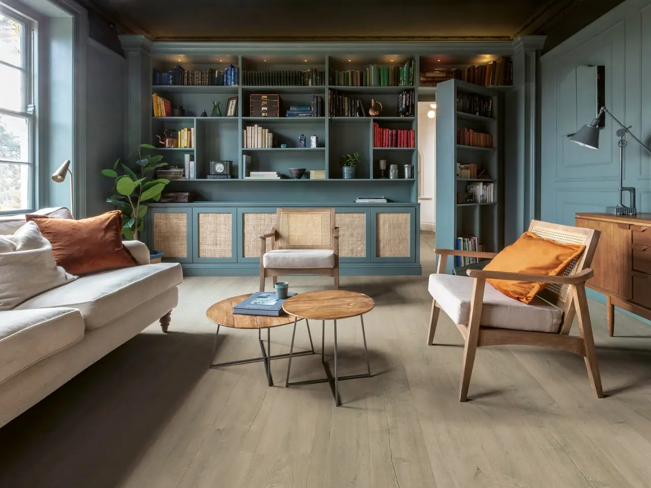 Ruimte met de laminaatvloer Quick-Step Capture Patina bruine eik