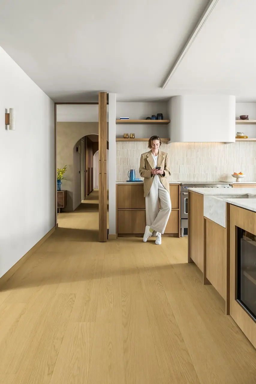 Ruimte met de laminaatvloer Quick-Step Impressive Duin eik