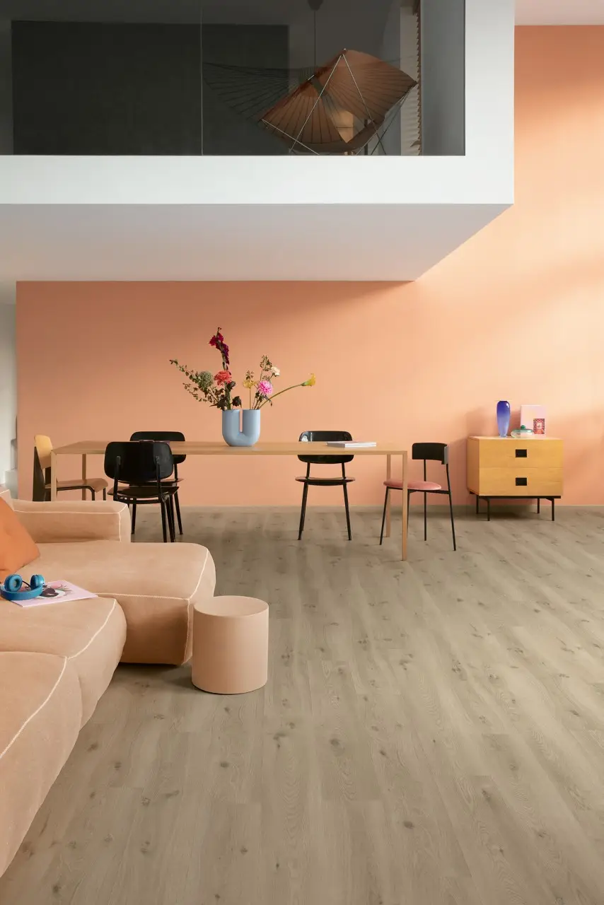 Ruimte met de pvcvloer Quick-Step Liv Ocean bliss warm taupe