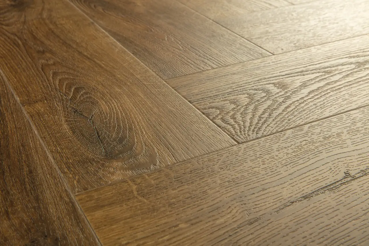 Close-up van de structuur van Quick-Step Pristine Herfst eik bruin